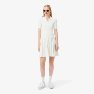 Abito da donna con colletto polo plissettato