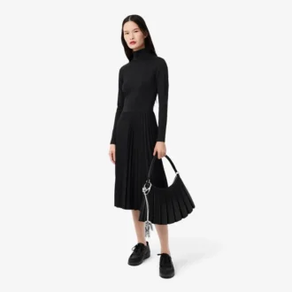 Abito da donna slim fit con collo alto