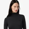 Abito da donna slim fit con collo alto Abito da donna slim fit con collo alto