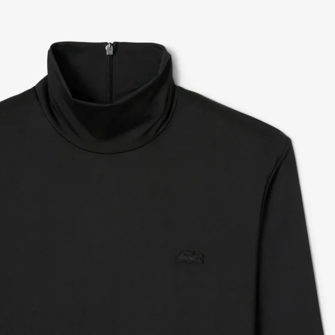 Abito da donna slim fit con collo alto Abito da donna slim fit con collo alto