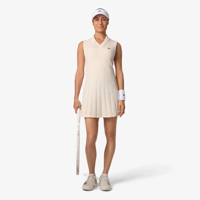 Abito da tennis elasticizzato da donna e pantaloncini Abito da tennis elasticizzato da donna e pantaloncini