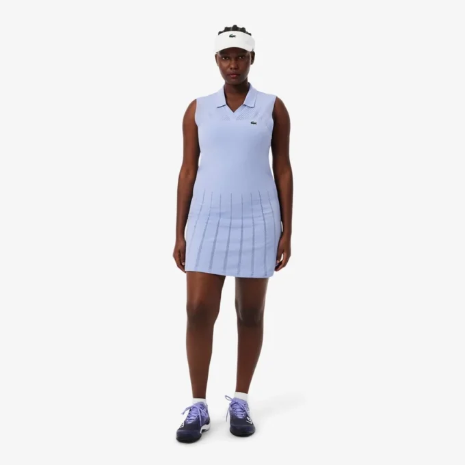 Abito da tennis elasticizzato da donna e pantaloncini Abito da tennis elasticizzato da donna e pantaloncini
