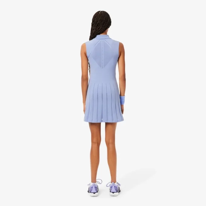 Abito da tennis elasticizzato da donna e pantaloncini Abito da tennis elasticizzato da donna e pantaloncini