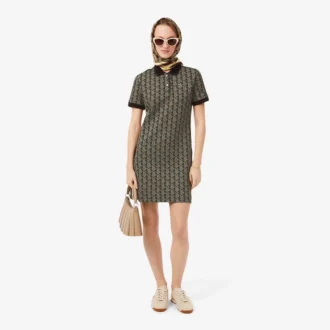 Abito polo da donna slim fit con monogramma