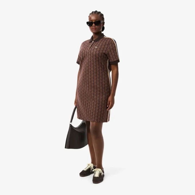 Abito polo da donna slim fit con monogramma Abito polo da donna slim fit con monogramma