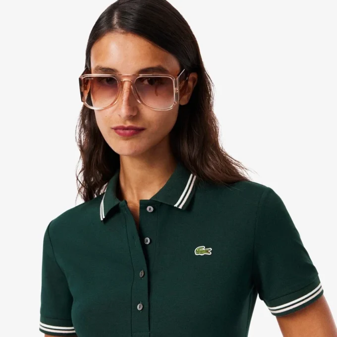 Abito skater da donna con collo Polo elasticizzato Abito skater da donna con collo Polo elasticizzato