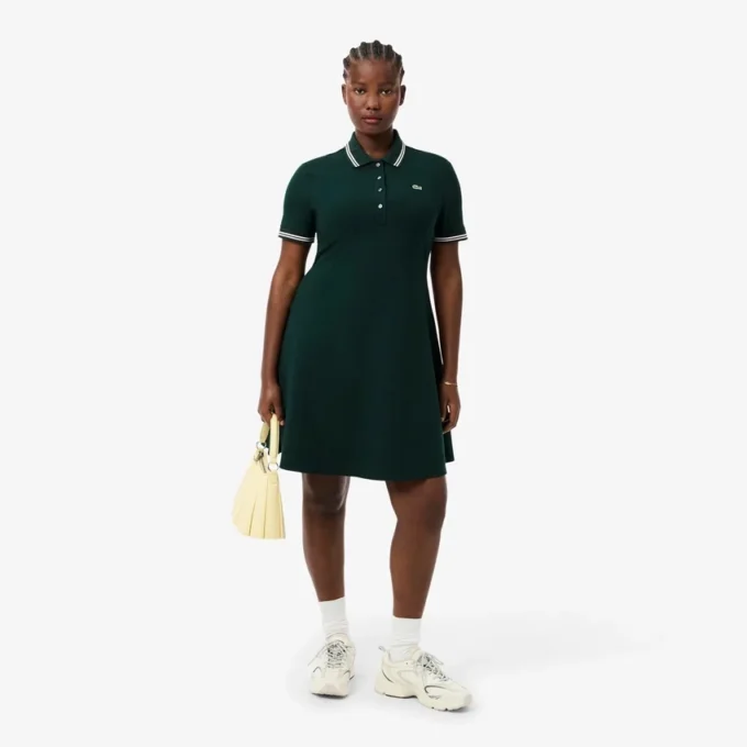 Abito skater da donna con collo Polo elasticizzato Abito skater da donna con collo Polo elasticizzato