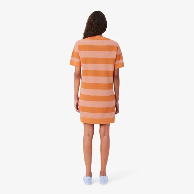 Abito T-shirt in maglia a rete a righe Abito T-shirt in maglia a rete a righe
