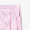 Bermuda a righe in tessuto Oxford elasticizzato Bermuda a righe in tessuto Oxford elasticizzato