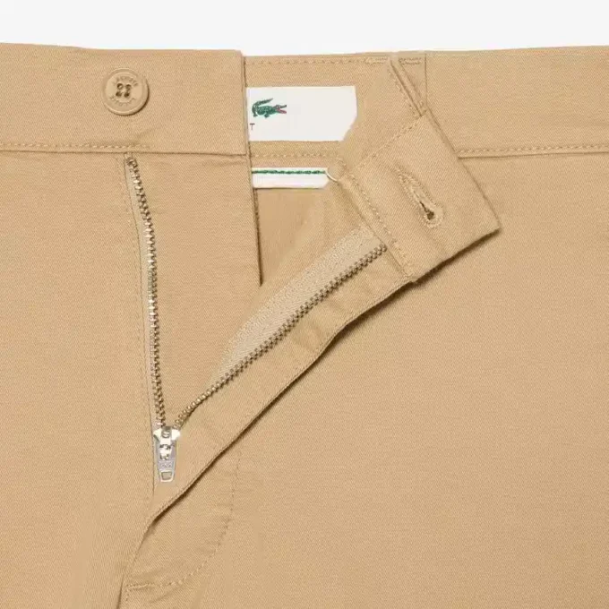 Bermuda chino in cotone elasticizzato Regular Fit Bermuda chino in cotone elasticizzato Regular Fit