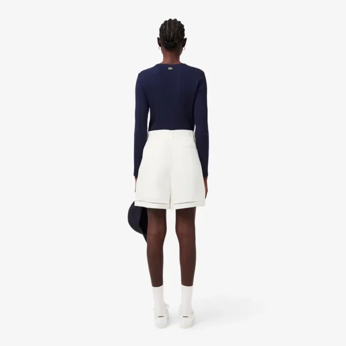 Bermuda oversize in The Blend of linen and cotton from a fluid line Bermuda oversize in The Blend of linen and cotton from a fluid line