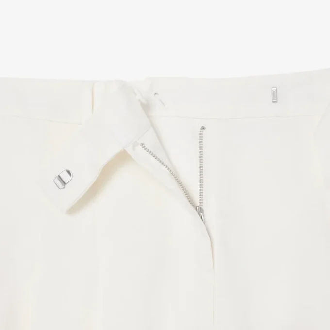 Bermuda oversize in The Blend of linen and cotton from a fluid line Bermuda oversize in The Blend of linen and cotton from a fluid line