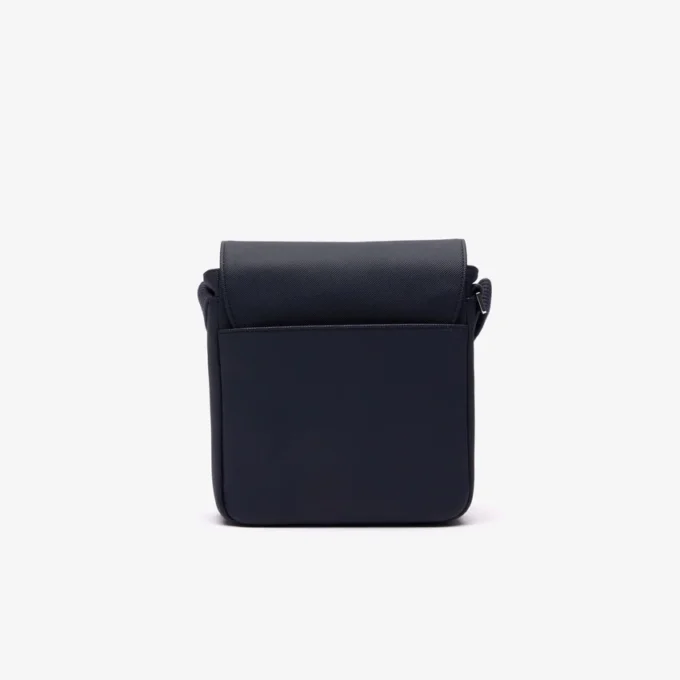 Borsa a tracolla classica con chiusura a patta Borsa a tracolla classica con chiusura a patta