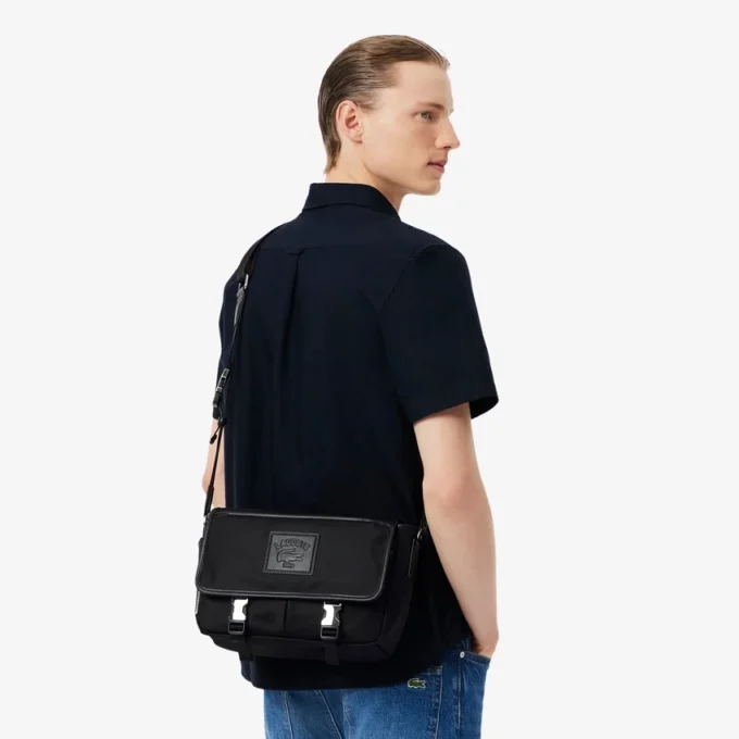 Borsa a tracolla classica con patta Lacoste Borsa a tracolla classica con patta Lacoste