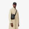 Borsa a tracolla con monogramma Borsa a tracolla con monogramma