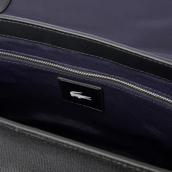 Borsa a tracolla in pelle con chiusura a patta Ossian Borsa a tracolla in pelle con chiusura a patta Ossian