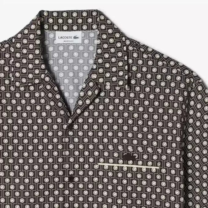 Camicia a maniche corte dalla vestibilità comoda Camicia a maniche corte dalla vestibilità comoda