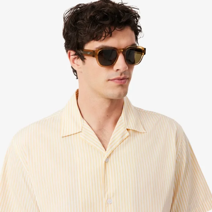 Camicia a righe con coccodrillo, vestibilità comoda Camicia a righe con coccodrillo, vestibilità comoda