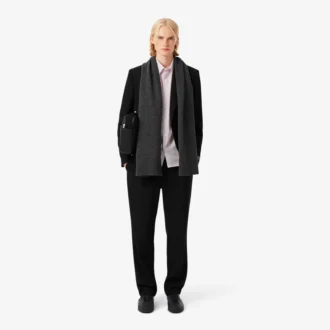 Camicia da uomo a righe con colletto button-down e vestibilità regolare