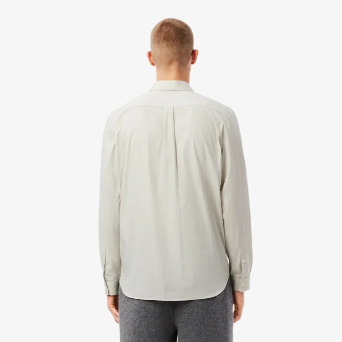 Camicia da uomo a righe con colletto button-down e vestibilità regolare Camicia da uomo a righe con colletto button-down e vestibilità regolare