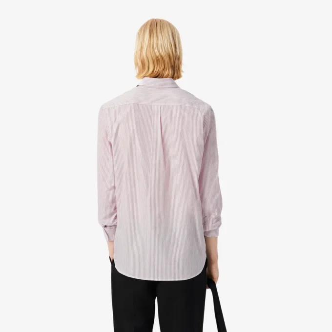 Camicia da uomo a righe con colletto button-down e vestibilità regolare Camicia da uomo a righe con colletto button-down e vestibilità regolare