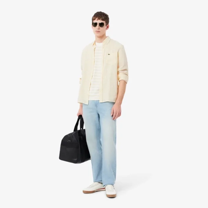 Camicia da uomo in lino a righe dal taglio regolare Camicia da uomo in lino a righe dal taglio regolare