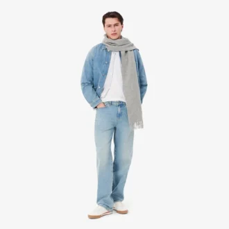 Camicia da uomo in lino a righe dal taglio regolare