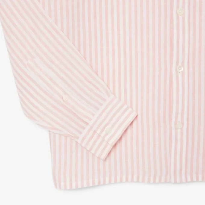 Camicia da uomo in lino a righe dal taglio regolare Camicia da uomo in lino a righe dal taglio regolare