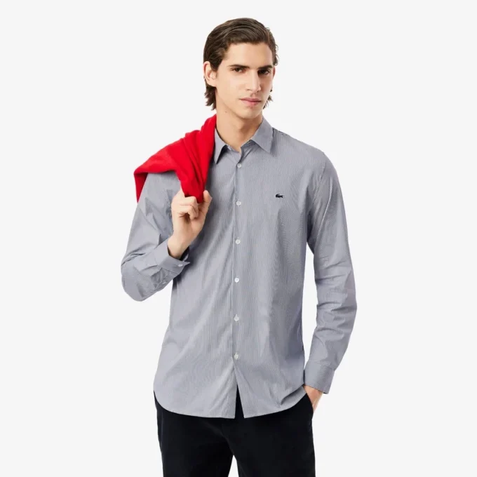 Camicia da uomo slim fit a righe in cotone elasticizzato con bottoni Camicia da uomo slim fit a righe in cotone elasticizzato con bottoni