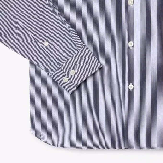 Camicia da uomo slim fit a righe in cotone elasticizzato con bottoni Camicia da uomo slim fit a righe in cotone elasticizzato con bottoni
