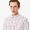 Camicia da uomo slim fit in tessuto elasticizzato a quadri Camicia da uomo slim fit in tessuto elasticizzato a quadri