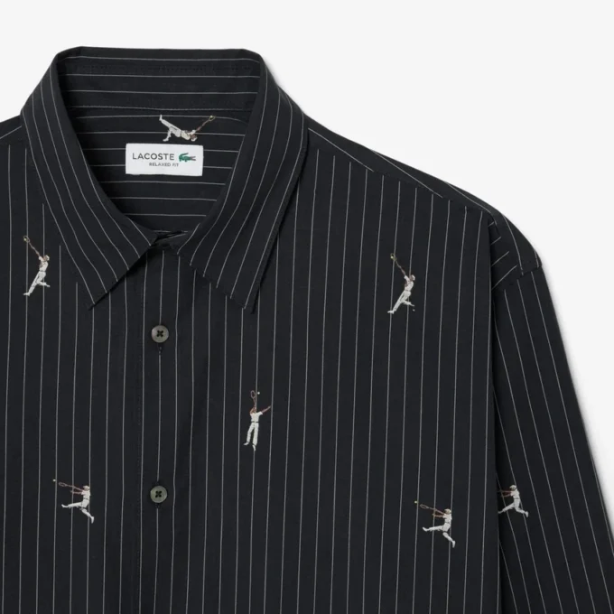 Camicia in cotone ricamata dalla vestibilità comoda Camicia in cotone ricamata dalla vestibilità comoda