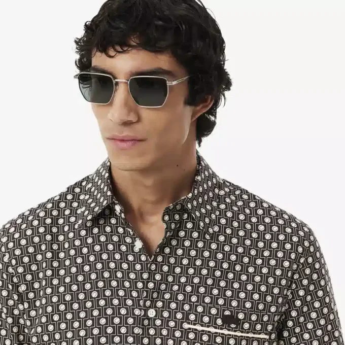 Camicia in cotone stampata dalla vestibilità regolare Camicia in cotone stampata dalla vestibilità regolare