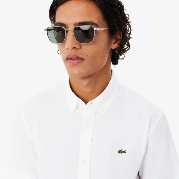 Camicia in popeline a maniche corte dalla vestibilità regolare Camicia in popeline a maniche corte dalla vestibilità regolare