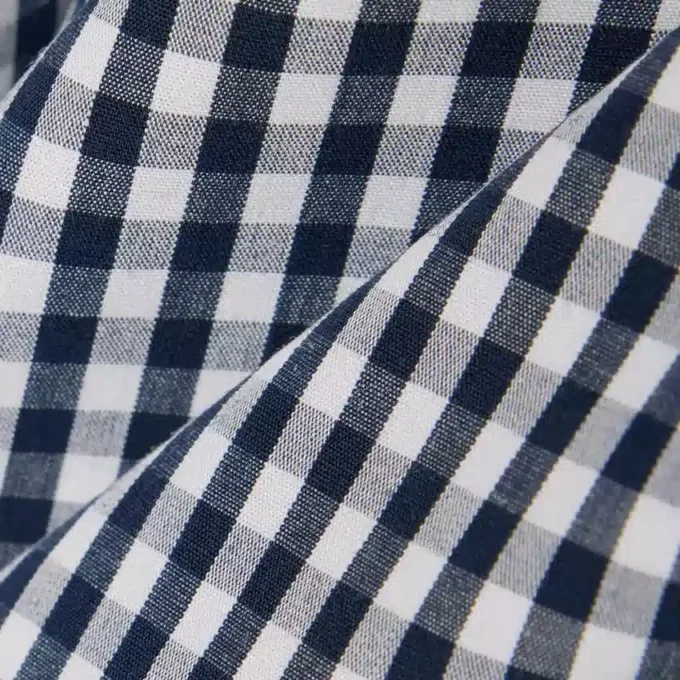 Camicia in popeline a quadri, vestibilità regolare Camicia in popeline a quadri, vestibilità regolare