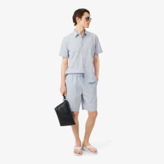 Camicia in popeline a righe dal taglio regolare