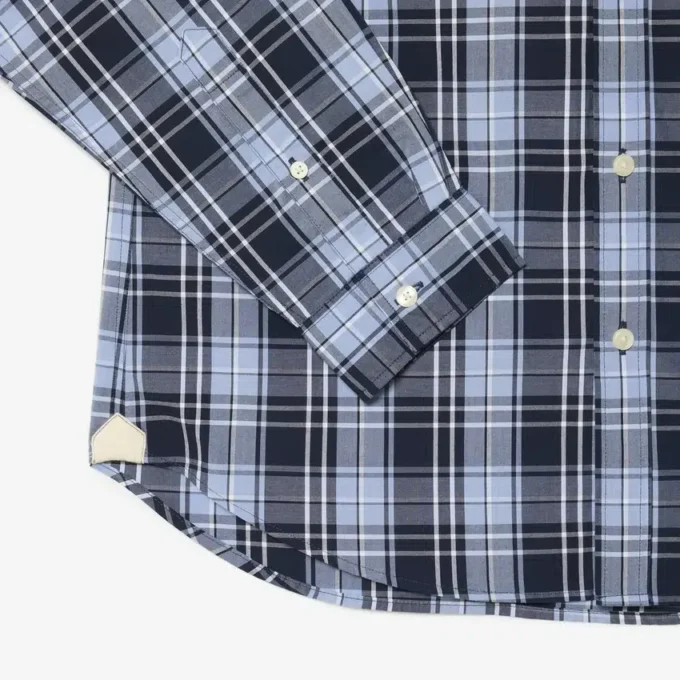 Camicia in popeline elasticizzato con stampa a quadretti, vestibilità slim Camicia in popeline elasticizzato con stampa a quadretti, vestibilità slim