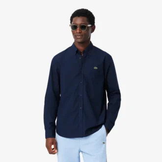 Camicia in popeline elasticizzato dalla vestibilità regolare