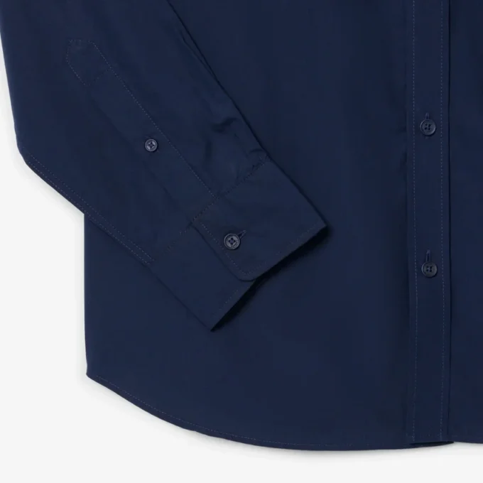 Camicia in popeline elasticizzato dalla vestibilità regolare Camicia in popeline elasticizzato dalla vestibilità regolare