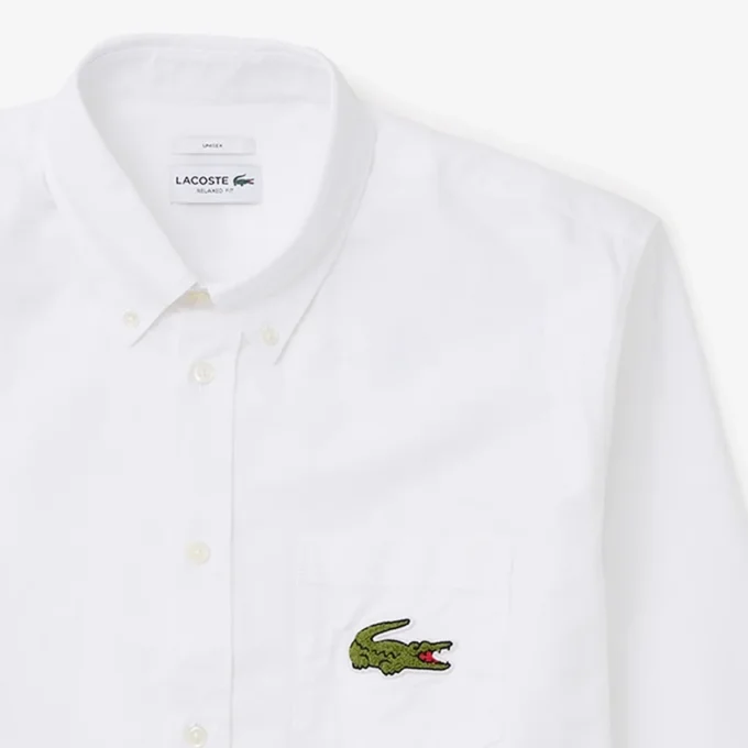 Camicia Oxford unisex dalla vestibilità comoda Camicia Oxford unisex dalla vestibilità comoda
