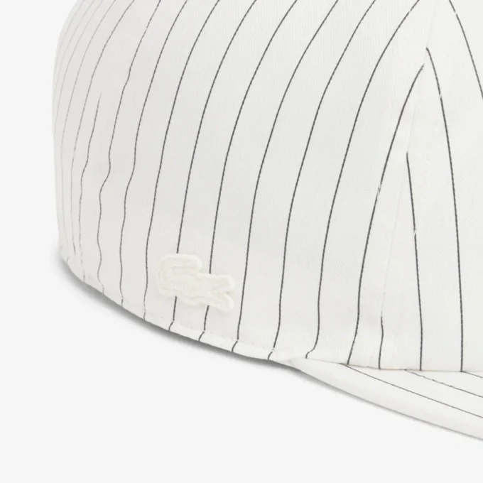 Cappellino in twill di cotone ricamato a righe Cappellino in twill di cotone ricamato a righe