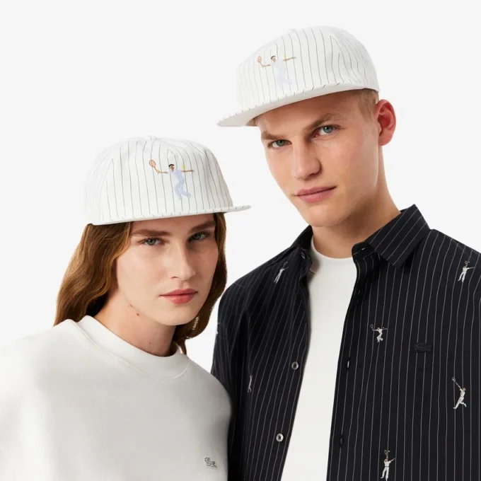 Cappellino in twill di cotone ricamato a righe Cappellino in twill di cotone ricamato a righe