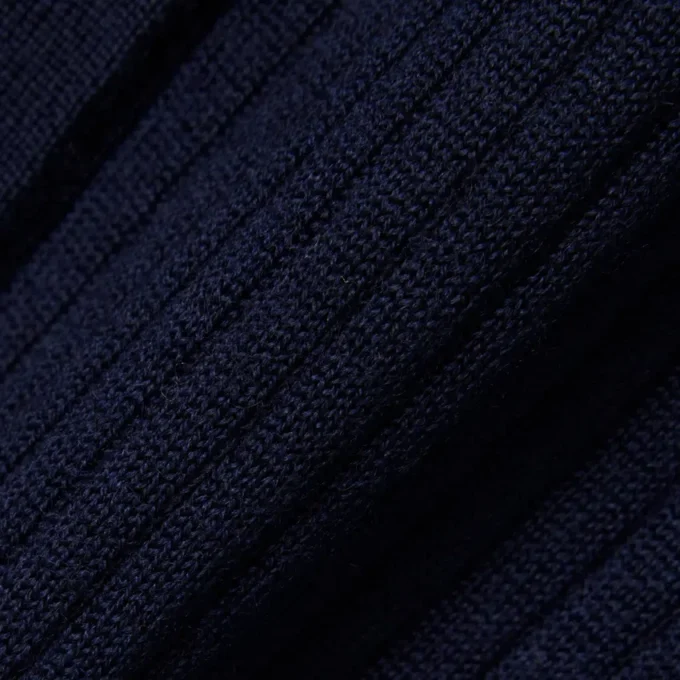 Cardigan da donna in maglia a coste di lana merino Cardigan da donna in maglia a coste di lana merino
