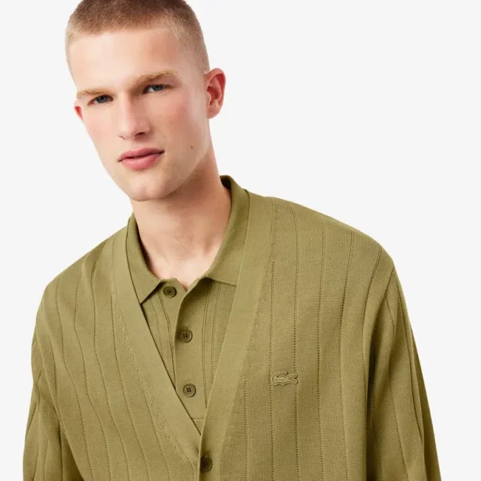 Cardigan da uomo in maglia a costine fluida Cardigan da uomo in maglia a costine fluida