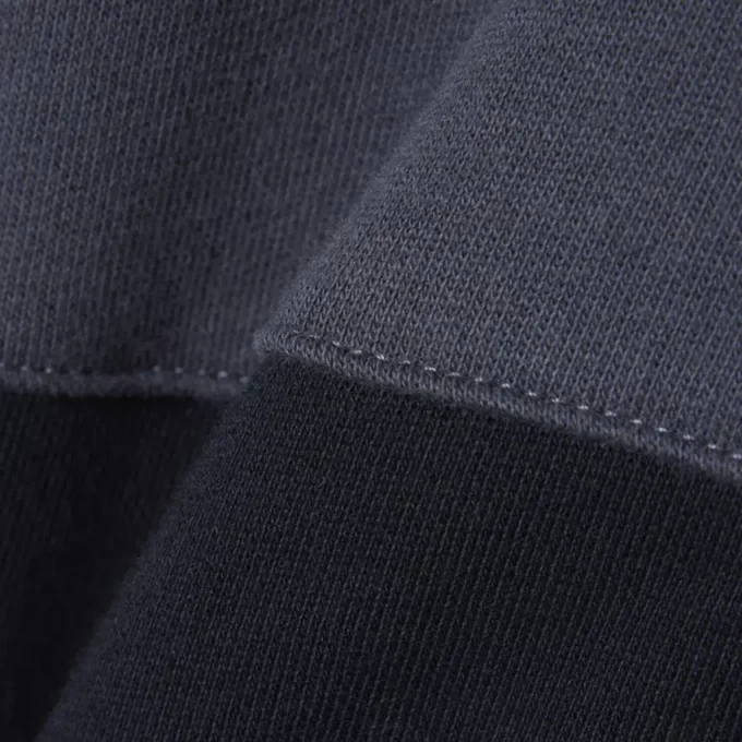 Felpa con cappuccio e zip a blocchi di colore Felpa con cappuccio e zip a blocchi di colore
