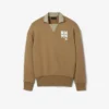 Felpa con colletto polo Runway e badge decorativo Felpa con colletto polo Runway e badge decorativo