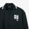 Felpa con colletto polo Runway e badge decorativo Felpa con colletto polo Runway e badge decorativo