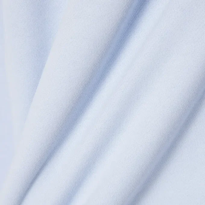 Felpa con zip e logo, vestibilità comoda Felpa con zip e logo, vestibilità comoda