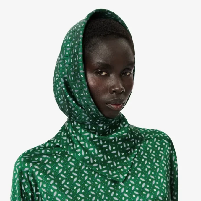 Foulard quadrato in seta con stampa Runway Foulard quadrato in seta con stampa Runway
