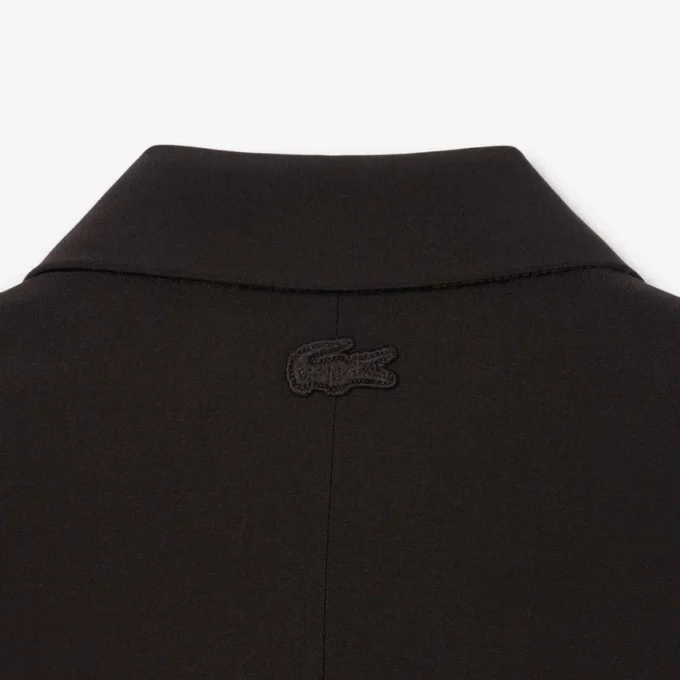 Giacca in lana da donna slim fit con logo ricamato Giacca in lana da donna slim fit con logo ricamato